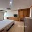 3 Bedroom Apartment for rent at Silom Suite, Si Lom