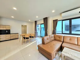 วิลล่า 4 ห้องนอน ให้เช่า ในโครงการ เซนโทร บางนา, บางแก้ว, บางพลี, สมุทรปราการ