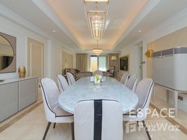 3 спален Квартира на продажу в The Fairmont Palm Residence South, 