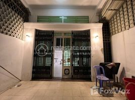 在House for rent in Phnom Penh City​ 850$ per month ផ្ទះជួលក្នុងក្រុង តំលៃ850$ ក្នុងមួយខែ租赁的3 卧室 住宅, Tuek L'ak Ti Pir