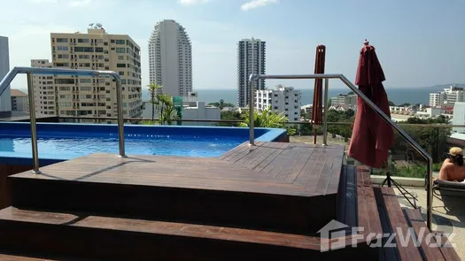 รูปถ่าย 1 of the Jacuzzi at ปาร์ค รอยัล 3