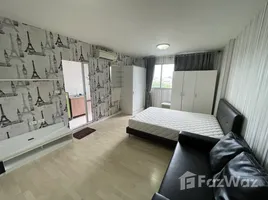 Студия Кондо в аренду в D Condo Ramindra, Tha Raeng