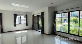 Available Units at The Trust Suvarnabhumi-Teparak