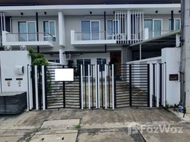 3 Habitación Adosado en venta en Karnkanok 19, Chang Khlan
