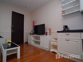 1 chambre Condominium à louer à , Si Lom