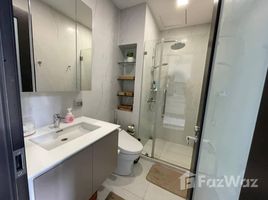 1 спален Кондо в аренду в Chewathai Residence Asoke, Makkasan