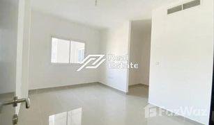 1 Schlafzimmer Appartement zu verkaufen in Al Reef Downtown, Abu Dhabi Tower 27