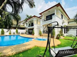 6 Bedroom House for rent at Central Park 4/2 Village, Nong Prue