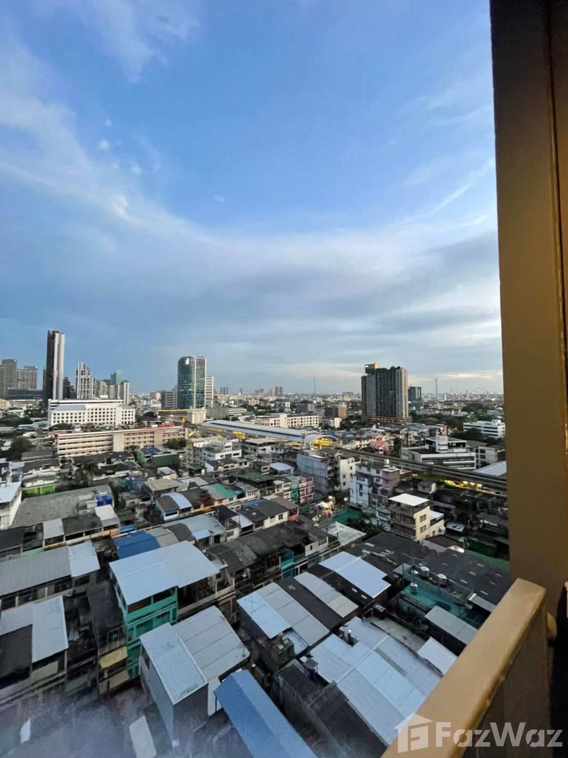 For sale 1 bed condo in Phra Khanong, Bangkok