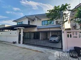 5 Bedroom House for rent at Ruam Chok Village, Lat Phrao, Lat Phrao