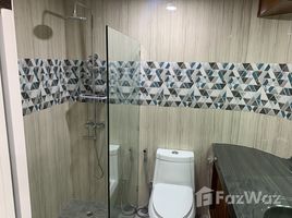 2 спален Квартира в аренду в 49 Suite, Khlong Tan Nuea