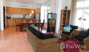 3 Schlafzimmern Villa zu verkaufen in Kram, Rayong Blue Mango Residence