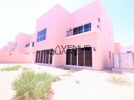 4 Schlafzimmer Villa zu verkaufen im Nad Al Sheba 3, Nadd Al Sheba