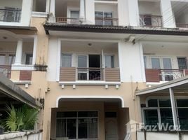 4 Bedroom Townhouse for sale at The Balcony Home, Dokmai