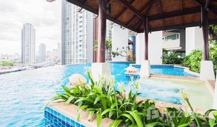 1 Schlafzimmer Wohnung zu verkaufen in Phra Khanong Nuea, Bangkok Le Luk Condominium