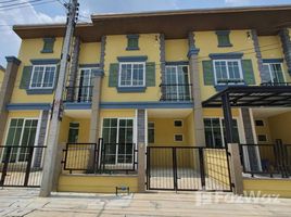 3 Bedroom Villa for sale at Golden Town Phaholyothin-Lumlukka, Khu Khot, Lam Luk Ka, Pathum Thani