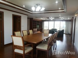 3 Bedrooms Condo for rent in Khlong Tan Nuea, Bangkok Lee House Apartment
