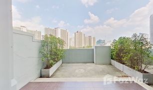 5 Bedrooms Condo for sale in Huai Khwang, Bangkok Belle Grand Rama 9