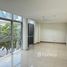 30 кв.м. Office for rent at Ratsamee Thavorn Building, Suriyawong, Банг Рак