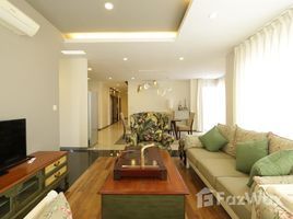 4 Bedroom Apartment for rent in Srah Chak, Doun Penh, Srah Chak