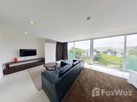 2 Bedrooms Condo for rent in Na Kluea, Pattaya Club Royal