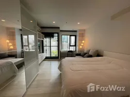 Studio Condo for rent at Life One Wireless, Lumphini, Pathum Wan, Bangkok, Thailand
