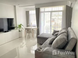 2 Bedroom Apartment for sale at Happy Place Tower, Phra Khanong Nuea