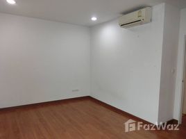 3 спален Таунхаус на продажу в Baan Klang Muang Sathorn-Taksin 2, Bang Kho