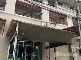 3 Bedroom Townhouse for sale at Baan Krissana-Suvarnabhumi, Racha Thewa