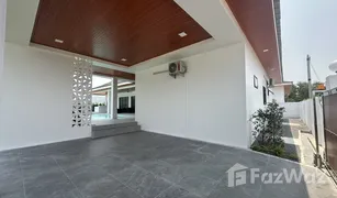 4 Bedrooms House for sale in Thap Tai, Hua Hin 