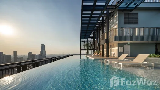 รูปถ่าย 1 of the Communal Pool at เอ็กซ์ที พญาไท