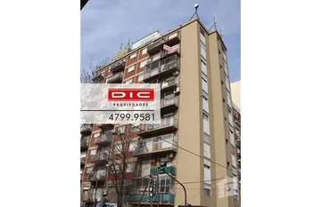 Debenedetti al 1300 entre Av. Maipu y Tucuman in , Буэнос-Айрес