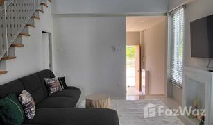 2 Bedrooms Townhouse for sale in Si Sunthon, Phuket Modern Life Si Sunthon