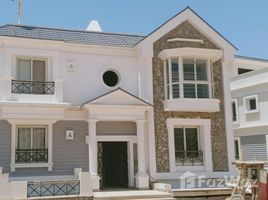 5 Bedroom Villa for sale at Mountain View Chill Out Park, Northern Expansions, 6 October City