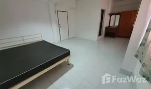 30 Bedrooms Whole Building for sale in Talat Nuea, Phuket 