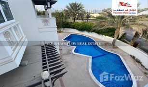 6 Habitaciones Villa en venta en , Dubái Sector H