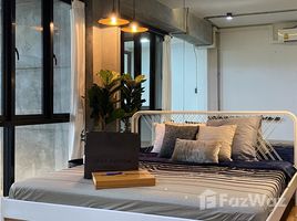 曼谷 Khlong Tan Nuea Loft style Townhouse for Rent in Ekkamai 5 卧室 联排别墅 租 