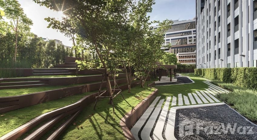 รูปถ่าย 1 of the Communal Garden Area at ไอดีโอ คิว จุฬา-สามย่าน