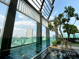 1 спален Квартира на продажу в Rhythm Sathorn, Thung Wat Don