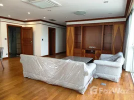 3 Schlafzimmer Appartement zu vermieten im Sawang Apartment, Thung Mahamek, Sathon, Bangkok