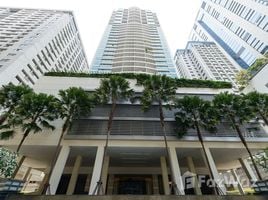 2 Bedroom Condo for rent at The Rajdamri, Pathum Wan