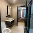 1 Bedroom Condo for rent at XT Huaikhwang, Din Daeng, Din Daeng