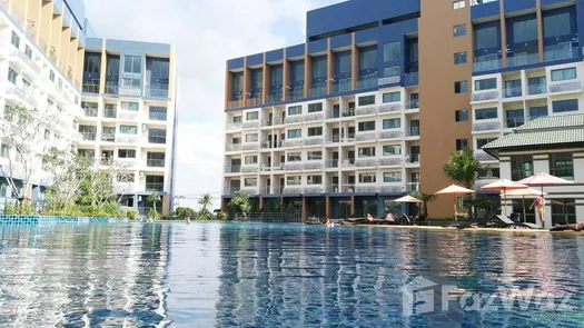 图片 2 of the Communal Pool at Laguna Beach Resort 2