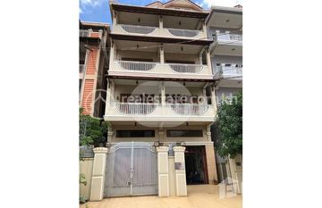 Join Units Flat for Rent in Tuek L'ak Ti Pir, 프놈펜
