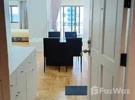 2 Bedroom Condo for sale at Top View Tower, Khlong Tan Nuea