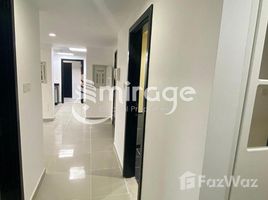 3 спален Квартира на продажу в Tower 36, Al Reef Downtown