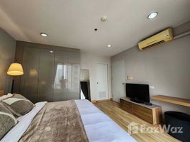 2 спален Квартира в аренду в Asoke Place, Khlong Toei Nuea