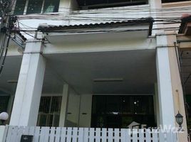 在Baan Patcharaphorn Suksawat 62/2出售的4 卧室 联排别墅, Bang Phueng, Phra Pradaeng, 北榄府