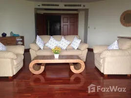 3 Bedroom Condo for rent at Ruamsuk Condominium, Khlong Tan, Khlong Toei, Bangkok