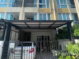 3 Bedroom Townhouse for sale at Bless Town Srinakarin - Namdang, Bang Kaeo, Bang Phli, Samut Prakan, Thailand